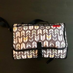 Never Used Chevron Skip Hop Pronto Changing Clutch